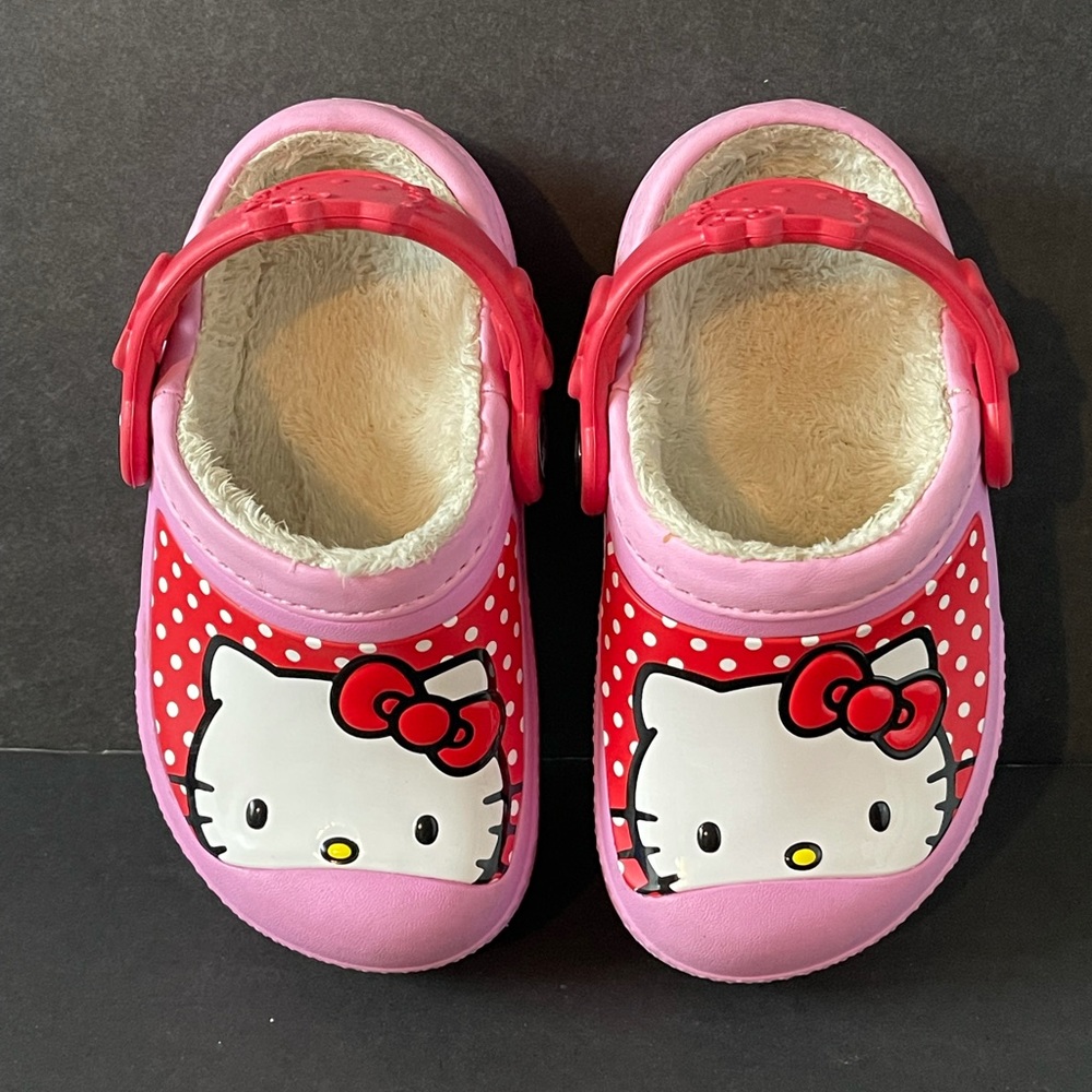 Crocs Hello Kitty By Sunrio Pink Comfort Shoes little Girl Slip On Clogs 8-9